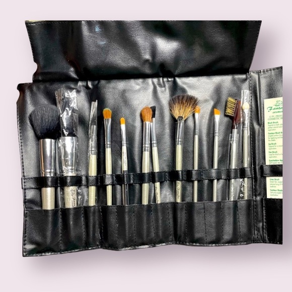 FantaSea Other - Fantasea Cosmetic Brushes